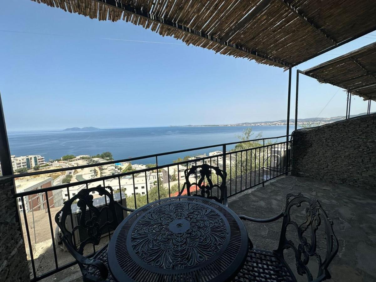 Hotel Vila "Oda E Miqve" Vlorë Екстериор снимка