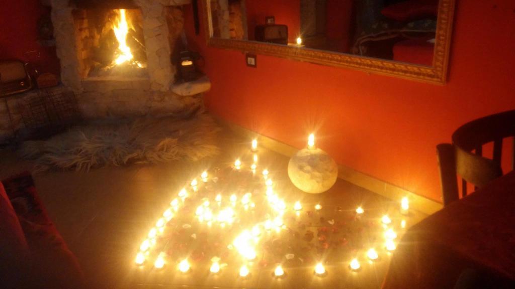 Hotel Vila "Oda E Miqve" Vlorë Екстериор снимка